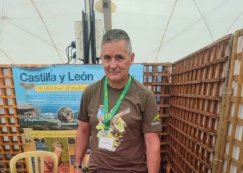 &Eacute;xito del paso de la Diputaci&oacute;n por la feria de ornitolog&iacute;a m&aacute;s importante del Reino Unido (2&ordm; Fotograf&iacute;a)